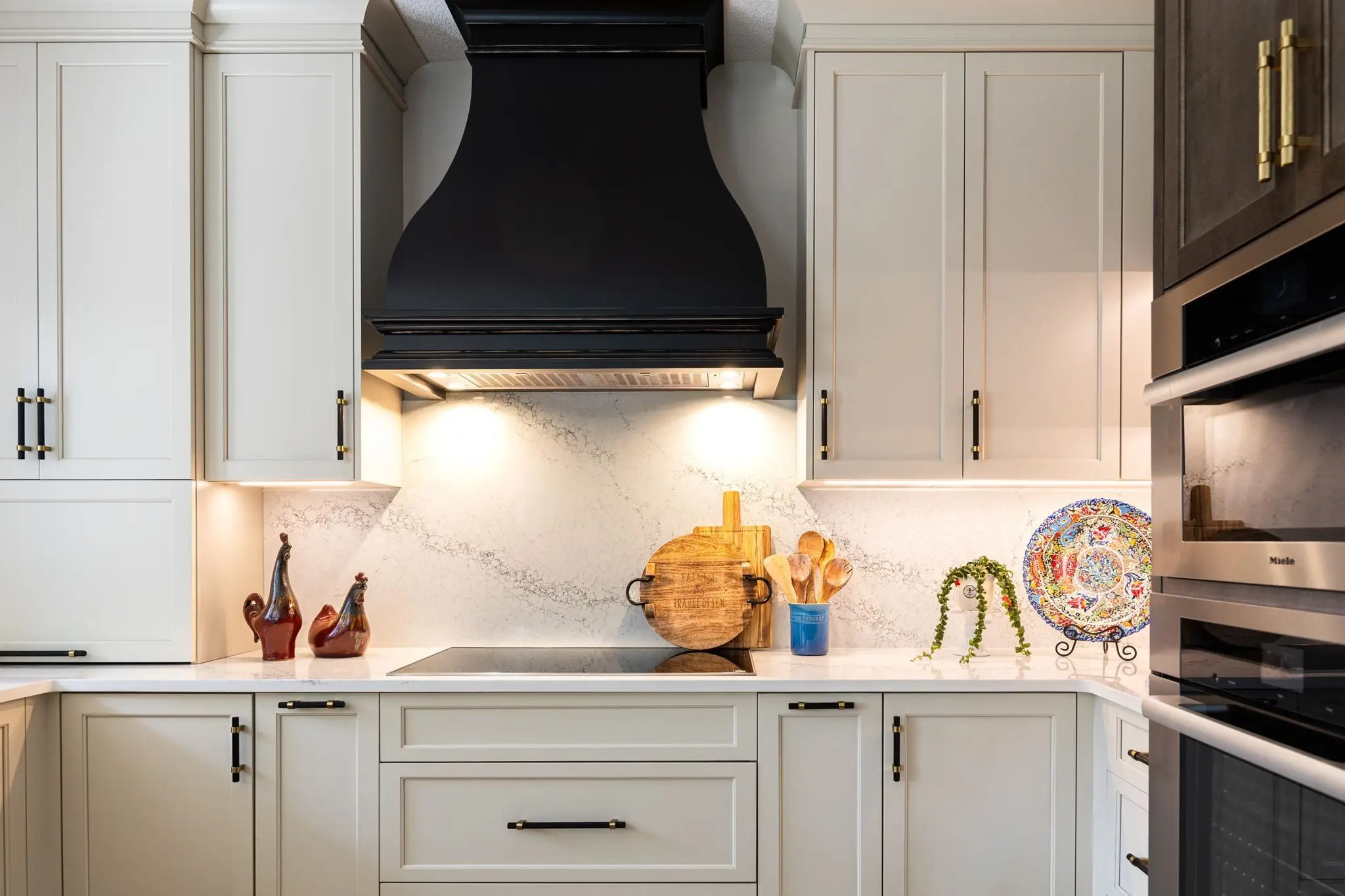 Italiano Bellissima Kitchen — photograph 3