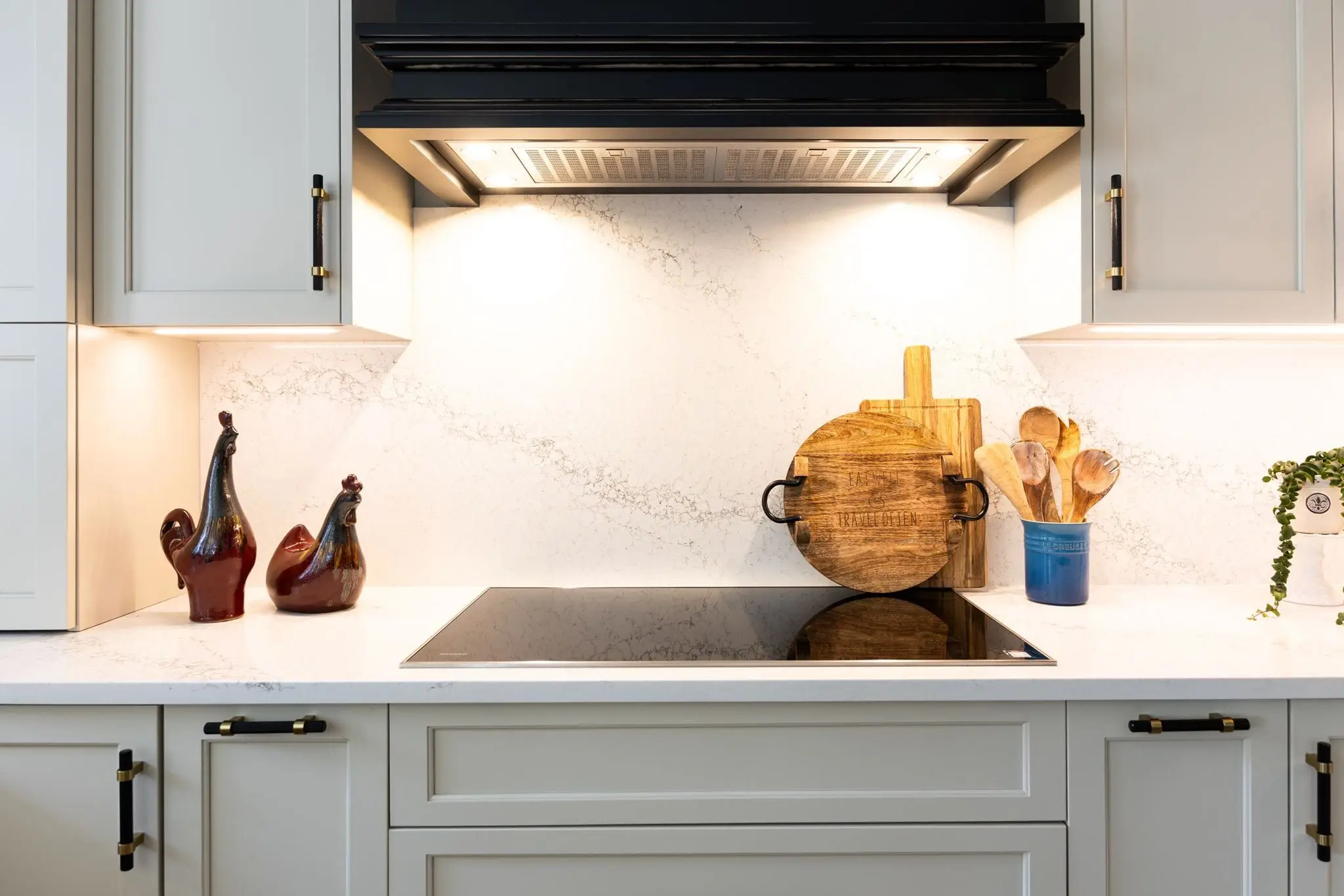 Italiano Bellissima Kitchen — photograph 14